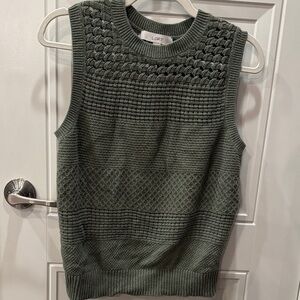 LOFT Olive Textured Sleeveless Top